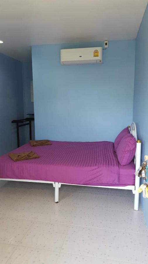 Hostel Apache Top Hill Ko Phi Phi Exterior foto